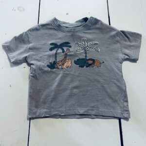 H&M Tee Size 6/9 months
