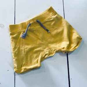 Slouchy cotton shorts size 6/9 months