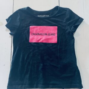 Calvin Klein Tee Size 6